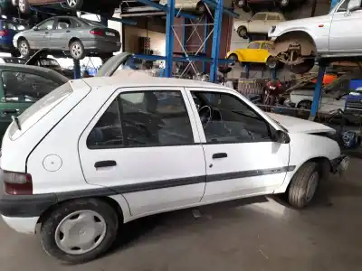 Veicolo di demolizione citroen saxo 1.4 monaco dell'anno 1999 alimentato kfx