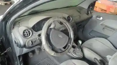 Veículo de Sucata ford fiesta (cbk) ambiente do ano 2003 alimentado f6ja