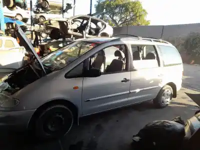 Vehicul casat ford galaxy (vx) ghia al anului 1998 alimentat afn