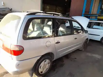 Vehicul casat ford galaxy (vx) ghia al anului 1998 alimentat afn