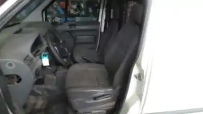 Здавання транспортного засобу ford tourneo connect (tc7) lx familiar року 2003 потужний hcpa