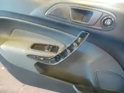 Veículo de Sucata ford fiesta (cb1) econetic do ano 2010 alimentado hhjc