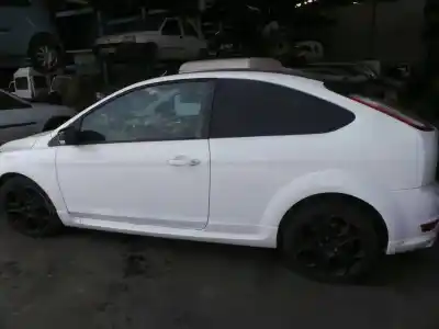 Vehicul casat ford focus lim. (cb4) trend al anului 0 alimentat kkda