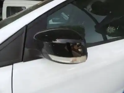 Vehicul casat ford focus lim. (cb4) trend al anului 0 alimentat kkda