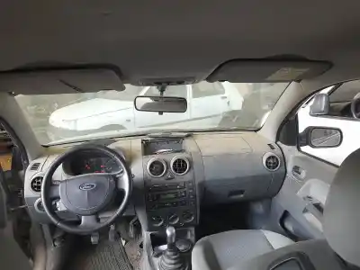 Vehicul casat ford fusion (cbk) ambiente al anului 2003 alimentat fyja