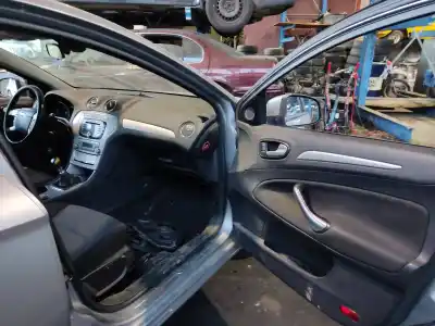 Sloopvoertuig ford mondeo berlina (ca2) titanium van het jaar 2008 aangedreven qyba