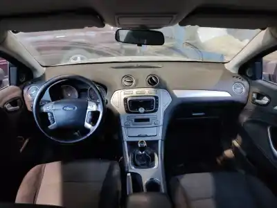 Sloopvoertuig ford mondeo berlina (ca2) titanium van het jaar 2008 aangedreven qyba