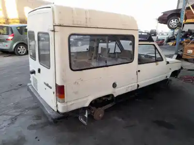 Véhicule à la ferraille seat trans seat-trans de l'année 1985 alimenté 100gl7000