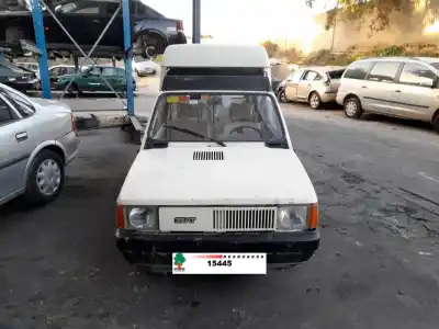 Véhicule à la ferraille seat trans seat-trans de l'année 1985 alimenté 100gl7000