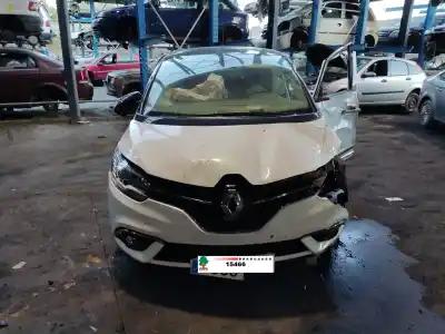 Vehículo de desguace RENAULT SCENIC IV Grand BOSE-Edition del año 2017 con motor H5FF4