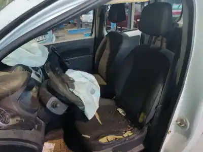 Veículo de Sucata renault kangoo dynamique do ano 2011 alimentado k9k802