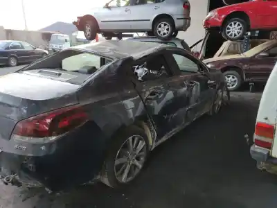 Sloopvoertuig peugeot 508 active van het jaar 2015 aangedreven ah01