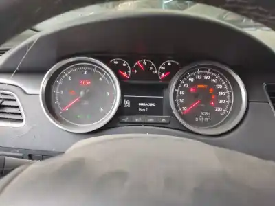 Sloopvoertuig peugeot 508 active van het jaar 2015 aangedreven ah01