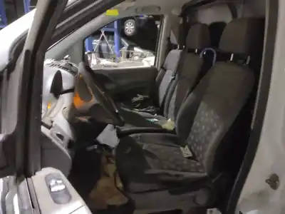 Veículo de Sucata mercedes-benz vito (w639) basic, combi 111 cdi compacto (639.601) do ano 2019 alimentado 646980