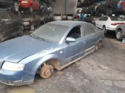 Scrapping Vehicle audi a4 berlina (8e) 2.5 v6 24v tdi of the year 2001 powered ake