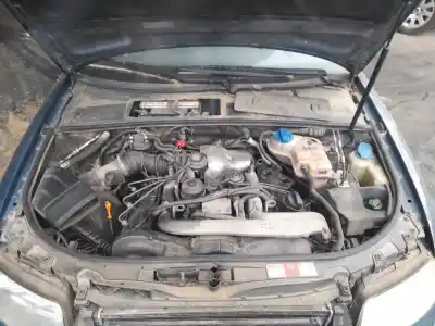 Scrapping Vehicle audi a4 berlina (8e) 2.5 v6 24v tdi of the year 2001 powered ake