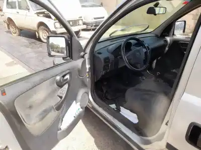 Verschrottungsfahrzeug opel combo familiar des jahres 2007 angetrieben z17dth