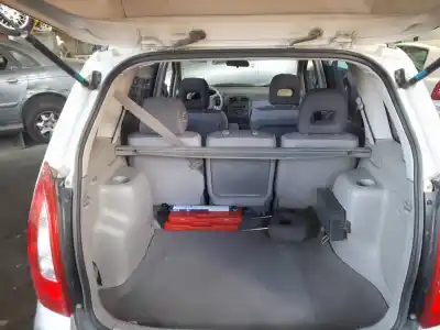 Veículo de Sucata mazda premacy (cp) td active do ano 2001 alimentado rf4f