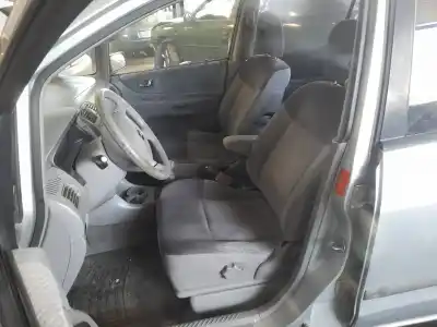 Veículo de Sucata mazda premacy (cp) td active do ano 2001 alimentado rf4f