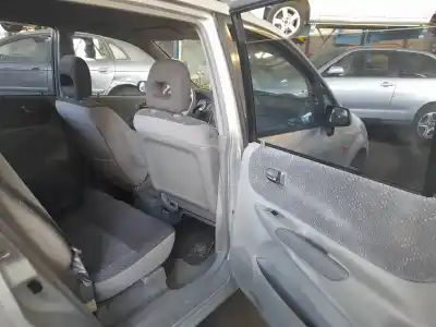 Veículo de Sucata mazda premacy (cp) td active do ano 2001 alimentado rf4f