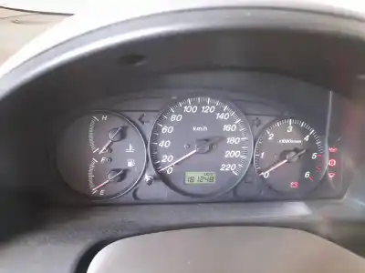 Veículo de Sucata mazda premacy (cp) td active do ano 2001 alimentado rf4f