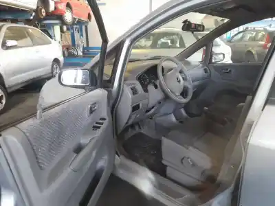 Veículo de Sucata mazda premacy (cp) td active do ano 2001 alimentado rf4f