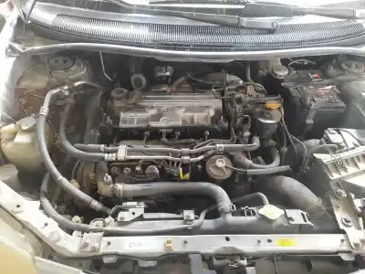 Veículo de Sucata mazda premacy (cp) td active do ano 2001 alimentado rf4f