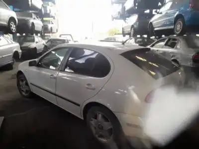 Veículo de Sucata seat leon (1m1) stella do ano 2001 alimentado alh