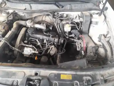 Veículo de Sucata seat leon (1m1) stella do ano 2001 alimentado alh