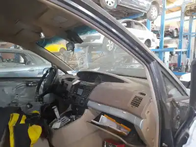 Здавання транспортного засобу ssangyong rodius xdi року 2005 потужний d27dt