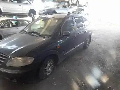 Здавання транспортного засобу ssangyong rodius xdi року 2005 потужний d27dt