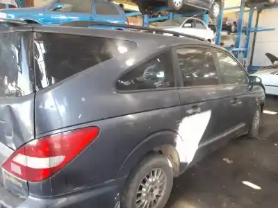 Здавання транспортного засобу ssangyong rodius xdi року 2005 потужний d27dt