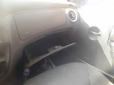 Scrapping Vehicle citroen c2 audace of the year 2008 powered 8hz