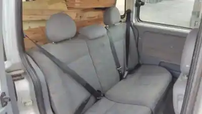 Sloopvoertuig opel combo familiar van het jaar 2002 aangedreven y17dtl