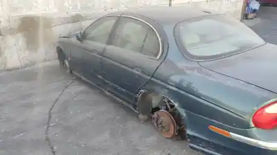Здавання транспортного засобу jaguar                                             s-type                                                                                                                                                                                                                                                     3.0 v6 24v cat                                                                                                                                                                                                                                             року 1998 потужний fb