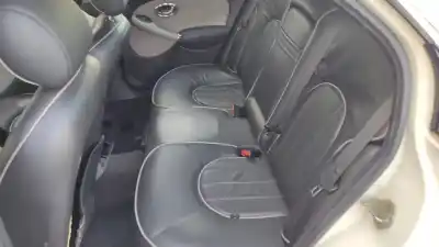 Scrapping Vehicle mg rover serie 75 (rj) 2.0 cdti comfort of the year 2001 powered 204d2