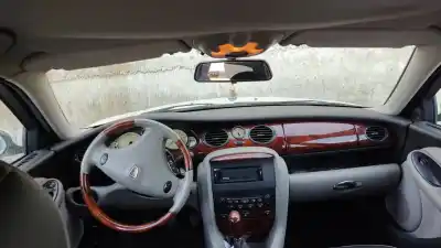 Scrapping Vehicle mg rover serie 75 (rj) 2.0 cdti comfort of the year 2001 powered 204d2