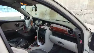 Scrapping Vehicle mg rover serie 75 (rj) 2.0 cdti comfort of the year 2001 powered 204d2