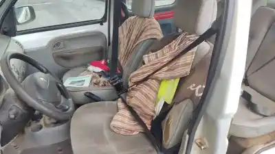 Veículo de Sucata renault kangoo (f/kc0) 1.5 dci diesel do ano 2006 alimentado 