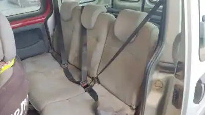 Veículo de Sucata renault kangoo (f/kc0) 1.5 dci diesel do ano 2006 alimentado 