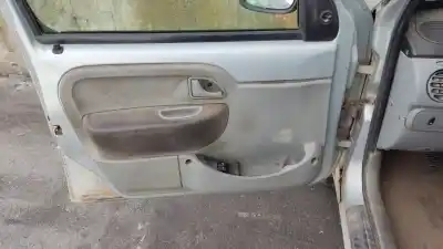 Veículo de Sucata renault kangoo (f/kc0) 1.5 dci diesel do ano 2006 alimentado 