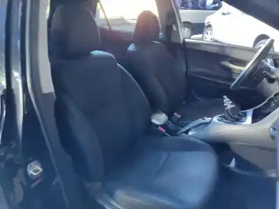 Veicolo di demolizione toyota auris luna dell'anno 2008 alimentato 1ad