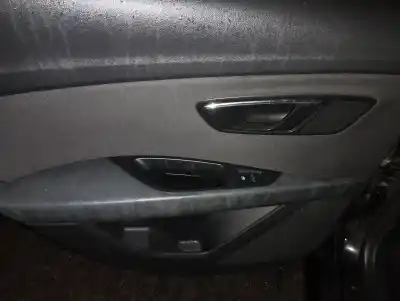 Veicolo di demolizione seat leon st (5f8) reference ecomotive dell'anno 2016 alimentato cxx