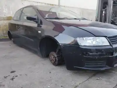 Scrapping Vehicle fiat                                               stilo multi wagon (192)                                                                                                                                                                                                                                    1.6 16v of the year 2003 powered 1b2b6000