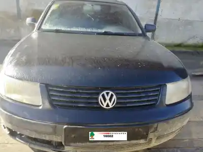 Hurda Aracı VOLKSWAGEN PASSAT BERLINA (3B2) Comfortline Yılın 2000 güçlü ATJ