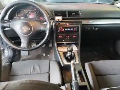Veículo de Sucata audi a4 avant (8e) 2.0 20v cat (alt) do ano 2005 alimentado alt