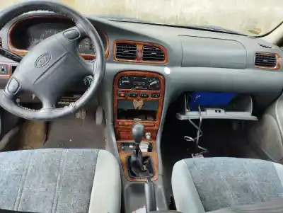 Veículo de Sucata kia clarus 2.0 cat do ano 2000 alimentado fe