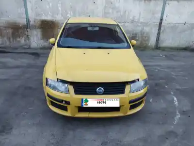 Scrapping Vehicle FIAT STILO (192) 1.9 JTD / 1.9 JTD 115 Active of the year 2004 powered 192A1000