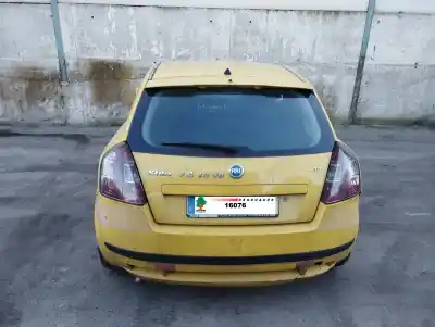 Здавання транспортного засобу fiat stilo (192) 1.9 jtd / 1.9 jtd 115 active року 2004 потужний 192a1000