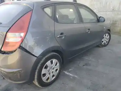 Sloopvoertuig hyundai                                            i30 (fd)                                                                                                                                                                                                                                                   d4fb                                                                                                                                                                                                                                                       van het jaar 2008 aangedreven d4fb